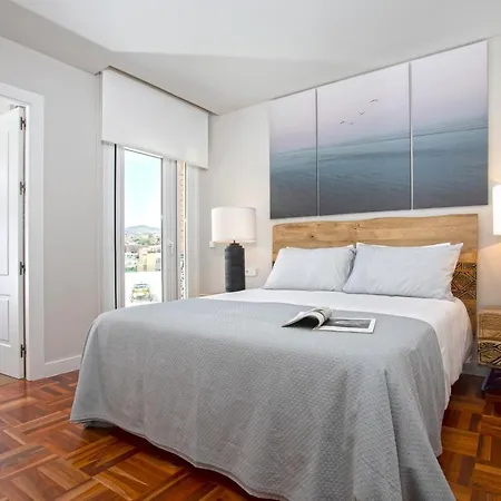 Genteel Elcano Terrace شقة